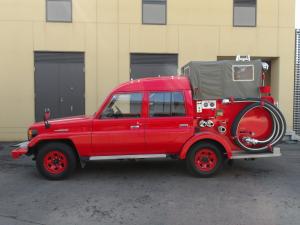トヨタ消防自動車（ランドクルーザー）左側