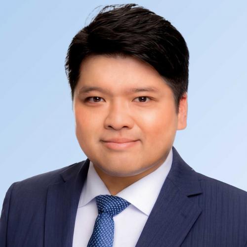 篠原裕明デスク