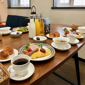 朝食